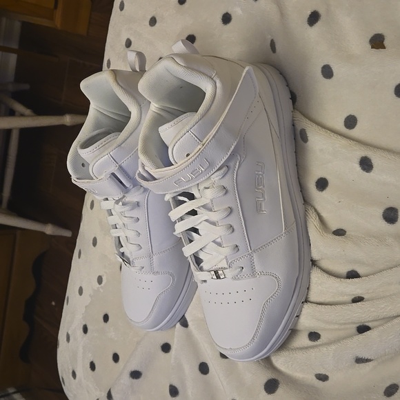 FUBU hightops - Picture 2 of 4